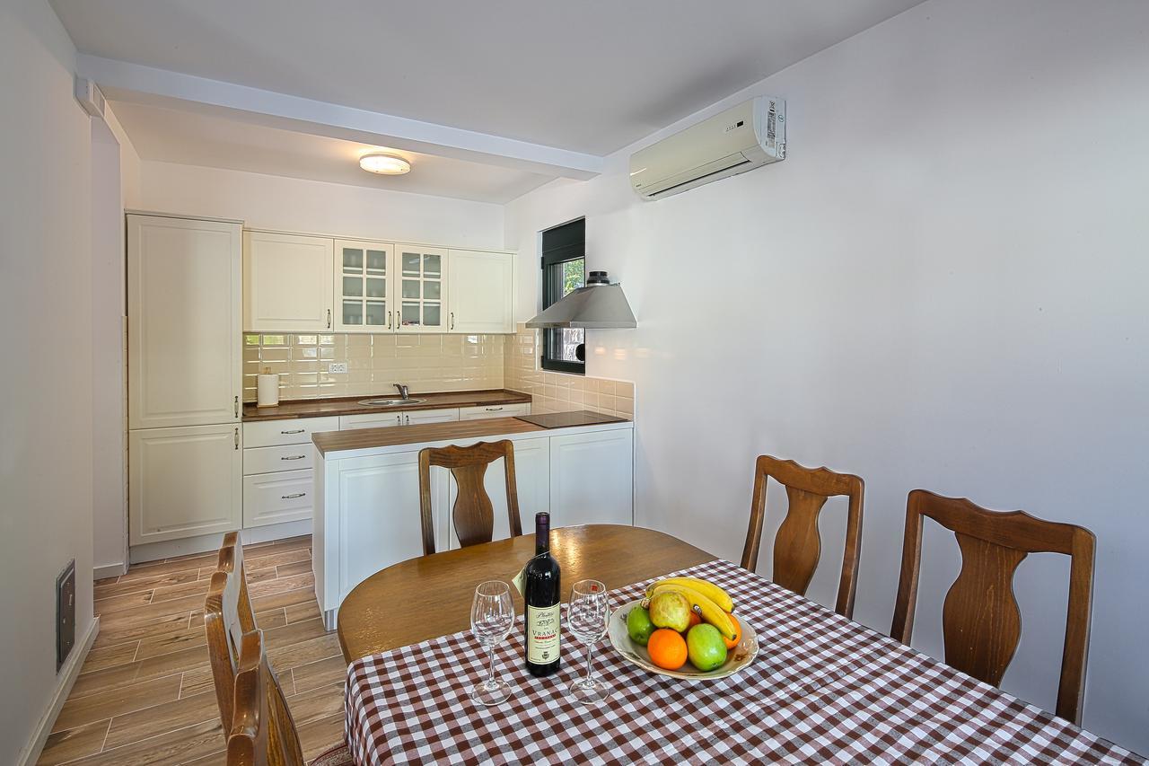 Villa Latina 2 Budva Exterior photo